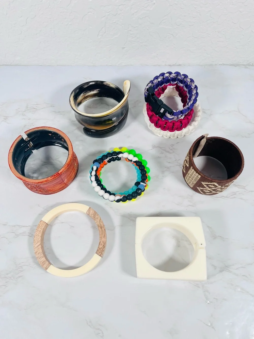 12 Piece Mixed Bracelet Bundle - Picture 2 of 7